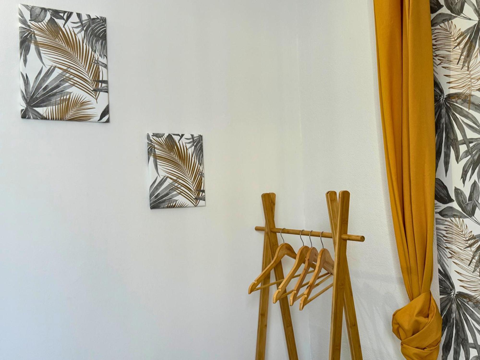 Apartment Mini Nid - Centre - Wifi - Equipe - Cosy *